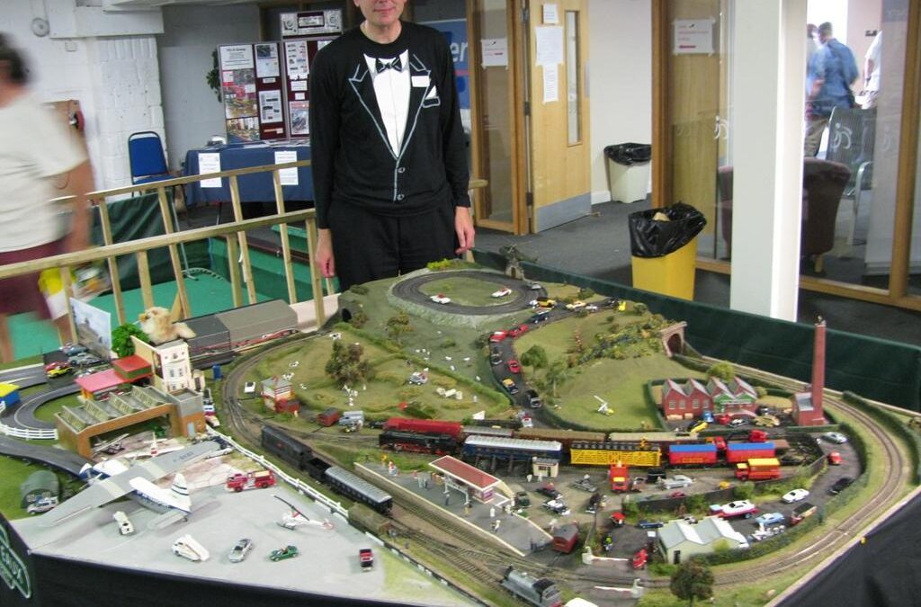 David Rhodes Royale Les Eaux James Bond inspired