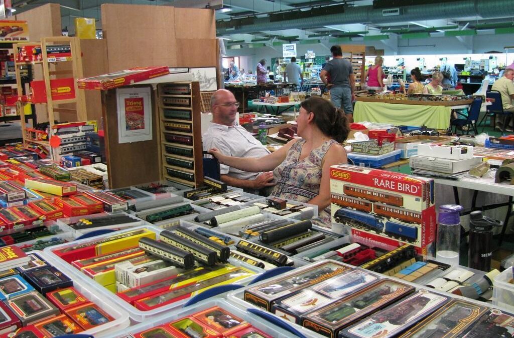 Mrs Angell ( Sponsor) and Dave White talking trains