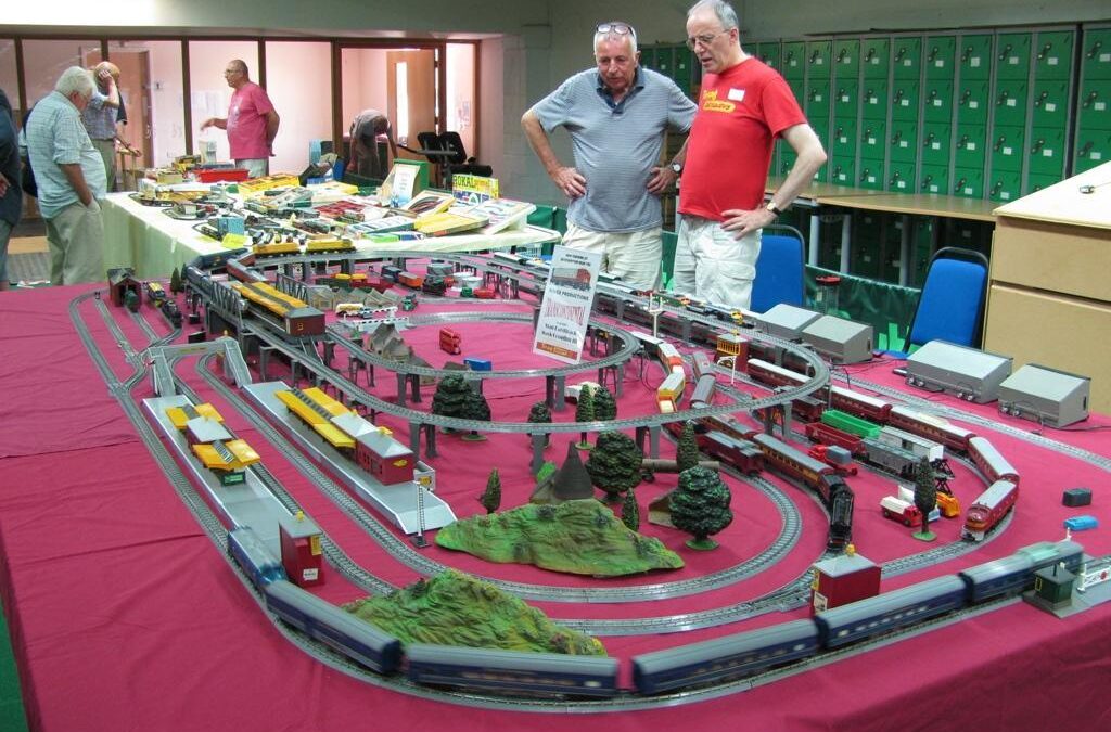 Tri- ang from Australia and NZ Neil Smith