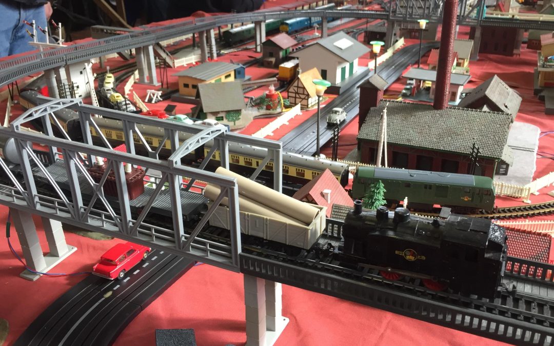 Fig 11 Playcraft Girder Bridge and Road-Rail