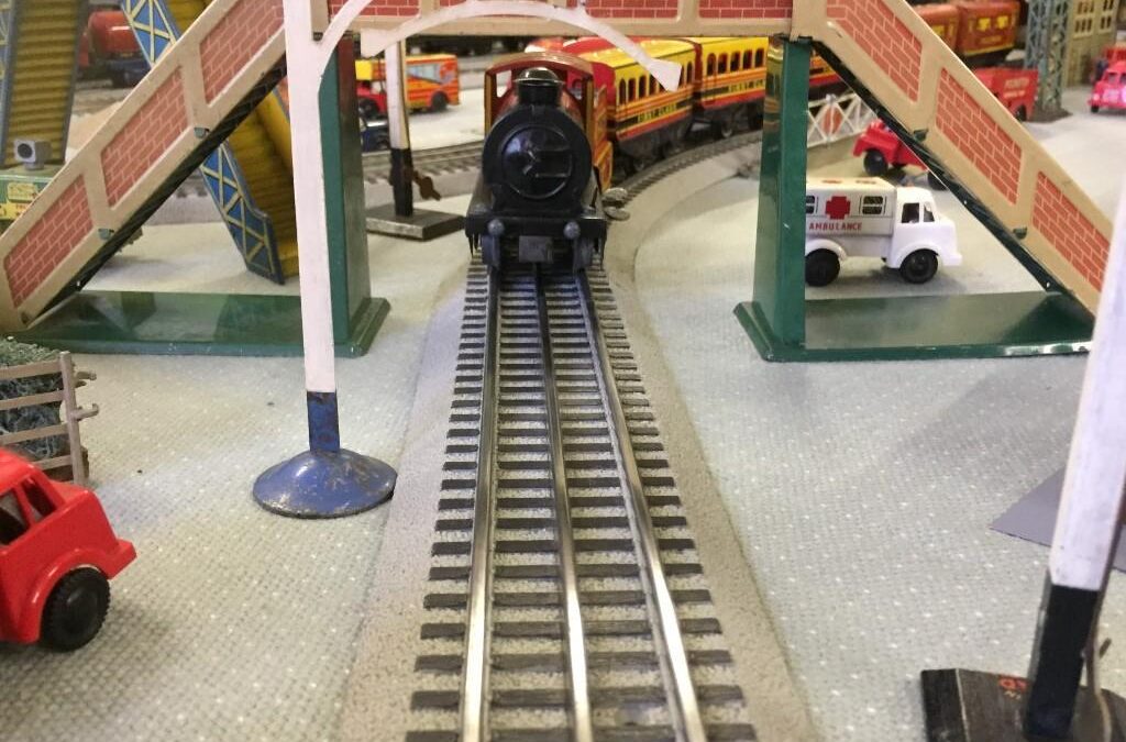 Spare smaller 0 Gauge